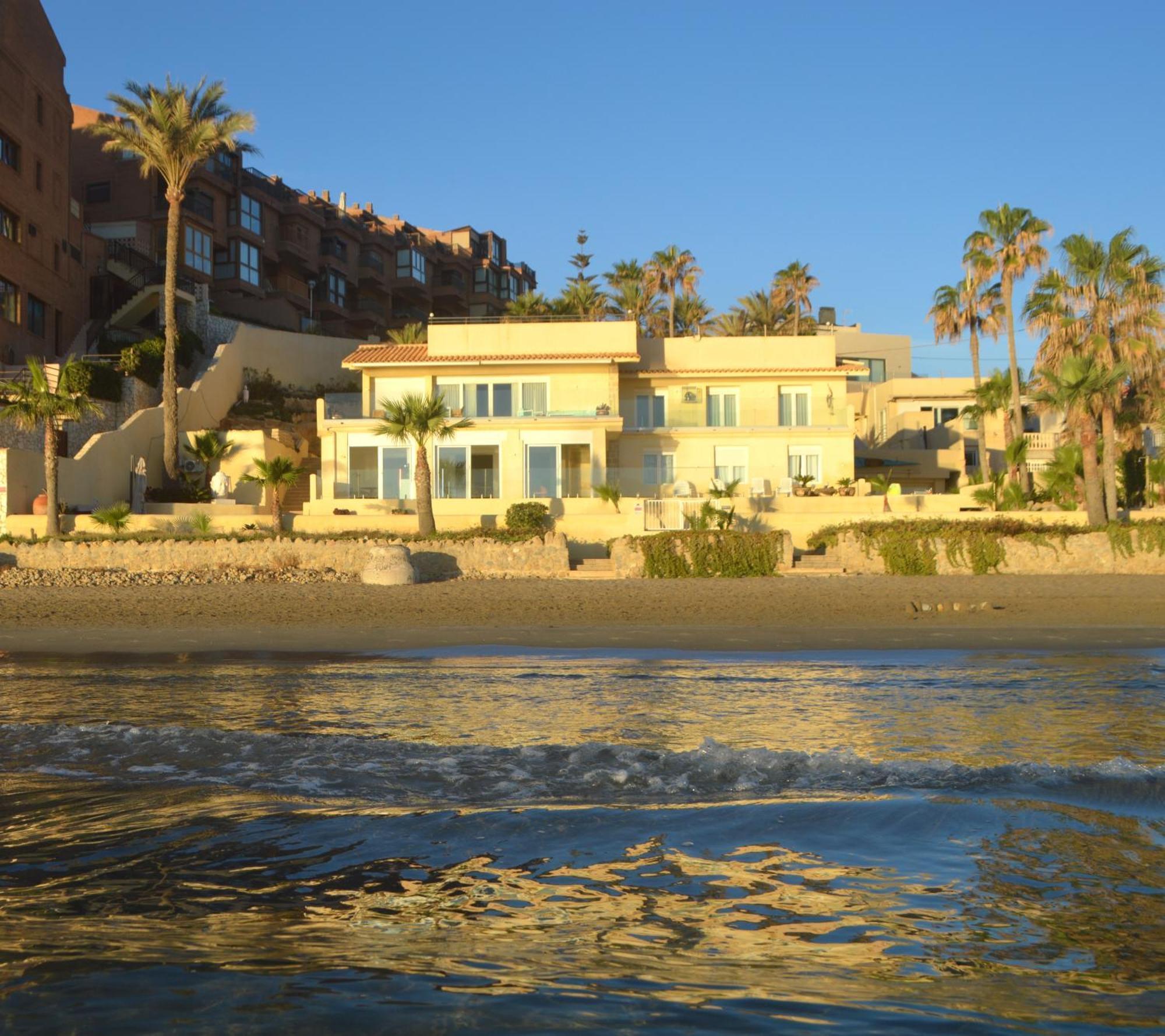 Maravilloso Apartamento Amanecer Cabo A Pie De Playa Y Mar En Chalet Roquetes Alicante Eksteriør billede