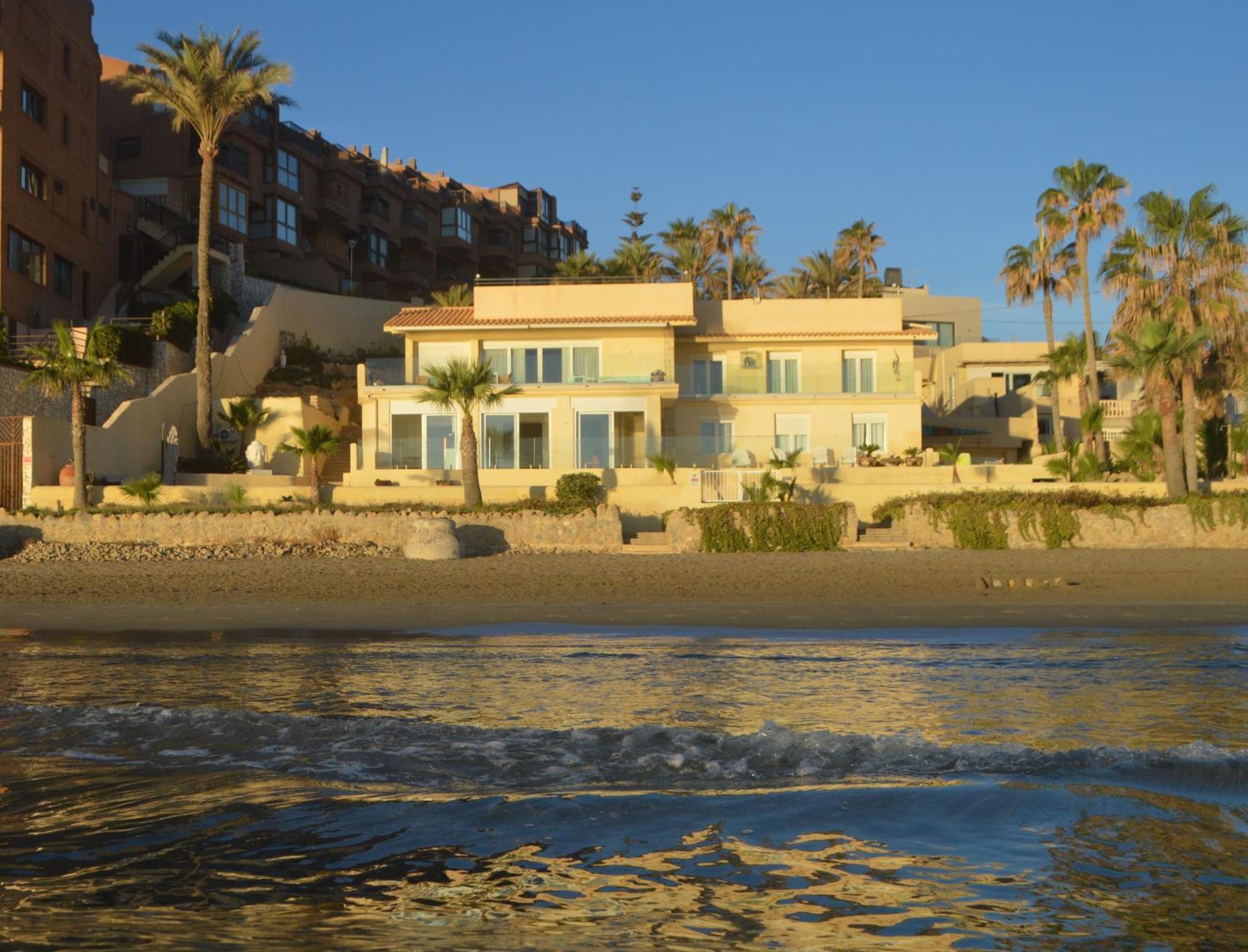 Maravilloso Apartamento Amanecer Cabo A Pie De Playa Y Mar En Chalet Roquetes Alicante Eksteriør billede